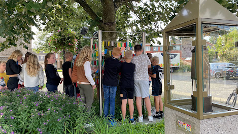 Gastles en bezoek aan de WPF-vlam